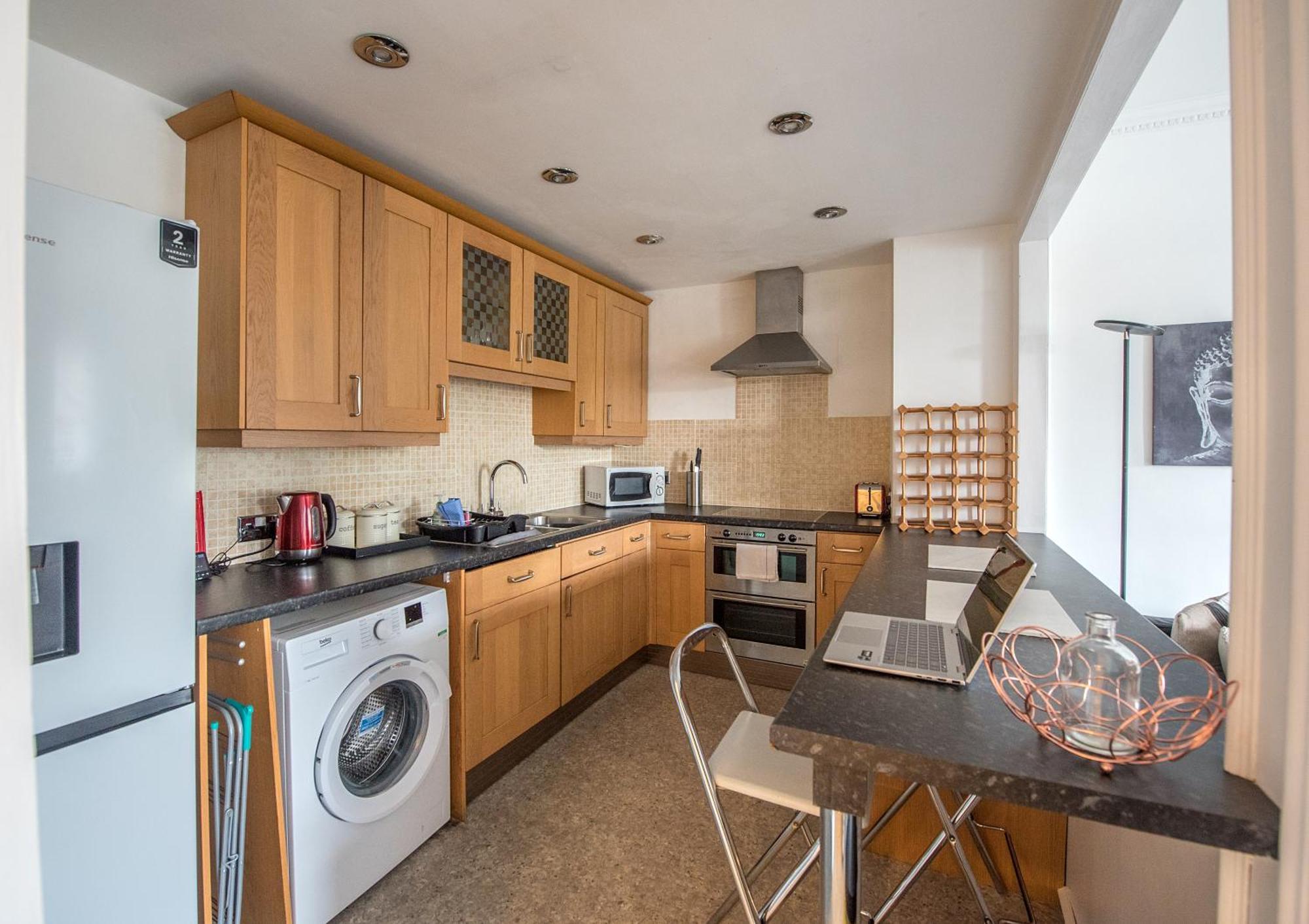 Grosvenor Pad - Lovely 2-Bed Flat - Free On Street Parking Bath Dış mekan fotoğraf